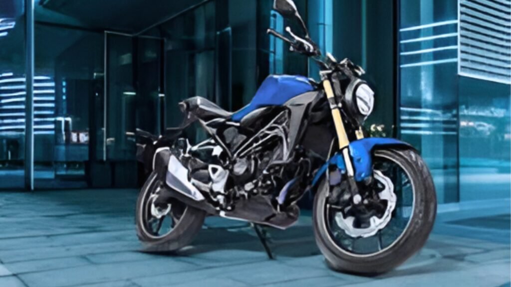 Honda CB300R: Speed, Comfort, Adventure